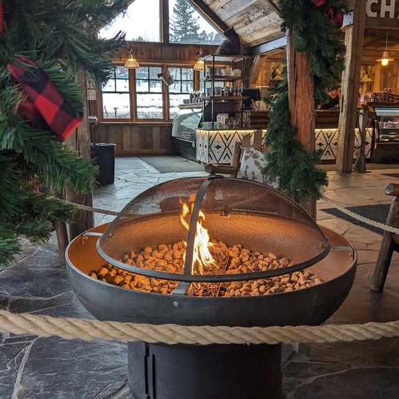 Meet your Posher, Alanna - Picture 1 of 1